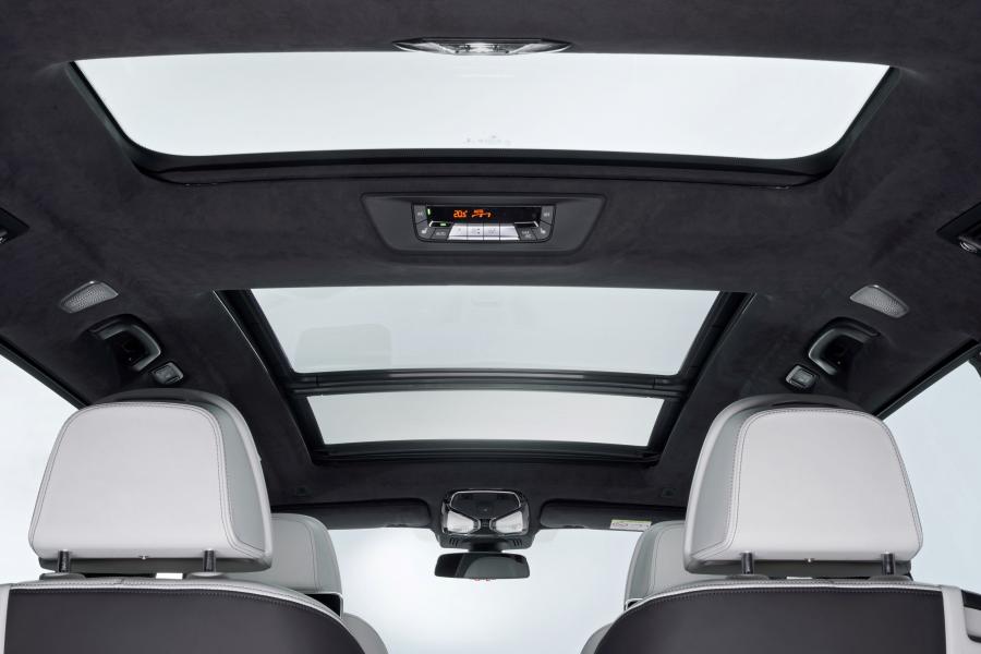 Детали интерьера BMW X7 xDrive40i (G07) 2017 года  (WW) (фото 96 из 101)